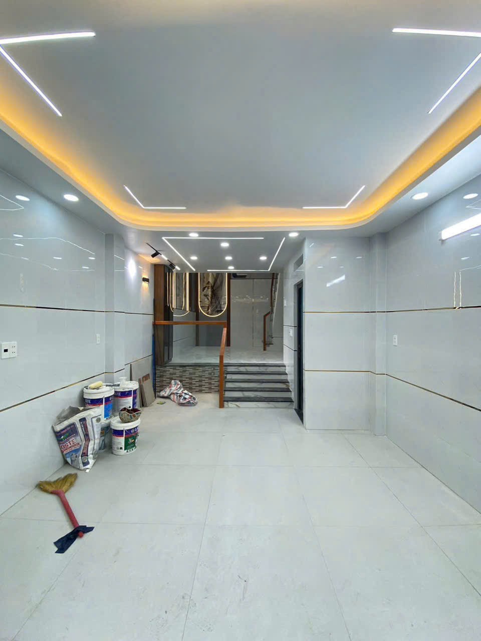 Nhà hẻm đường số 14, Bình Hưng Hòa A dt 42m2 3 lầu 3pn 4wc giá 6,35 tỷ