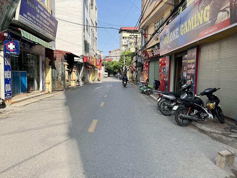 Chính chủ cần bán lô góc 80m2 nhà C4 mặt đường An Đào A, Gia Lâm. Vị trí đẹp Văn Phòng/Khách Sạn