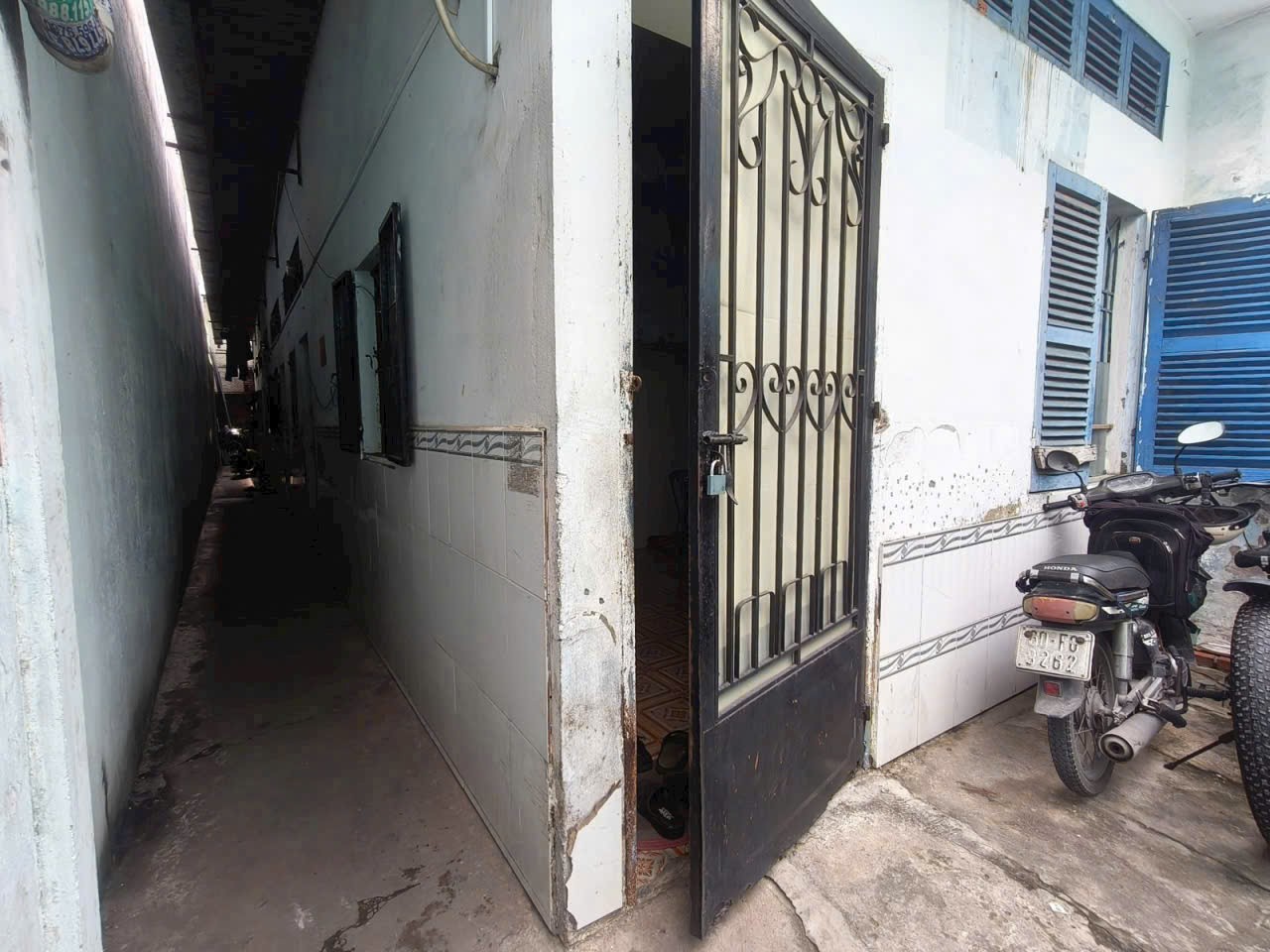 Cần bán Nhà mặt tiền đường Số 147, Phường Hiệp Phú, Diện tích 100m², Giá Thương lượng 3