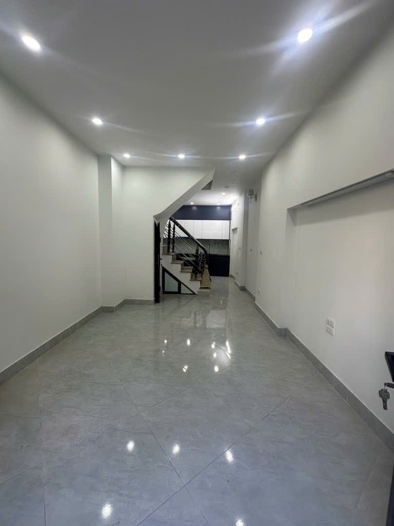 BÁN nhà XUÂN ĐỖ – long biên 32M² – MT 4,2M – NGÕ Ô TÔ TRÁNH – NHÀ MỚI 5 TẦNG – GẦN AEON LONG 2