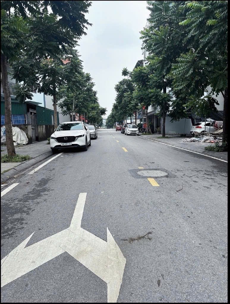 BÁN nhà XUÂN ĐỖ – long biên 32M² – MT 4,2M – NGÕ Ô TÔ TRÁNH – NHÀ MỚI 5 TẦNG – GẦN AEON LONG 5