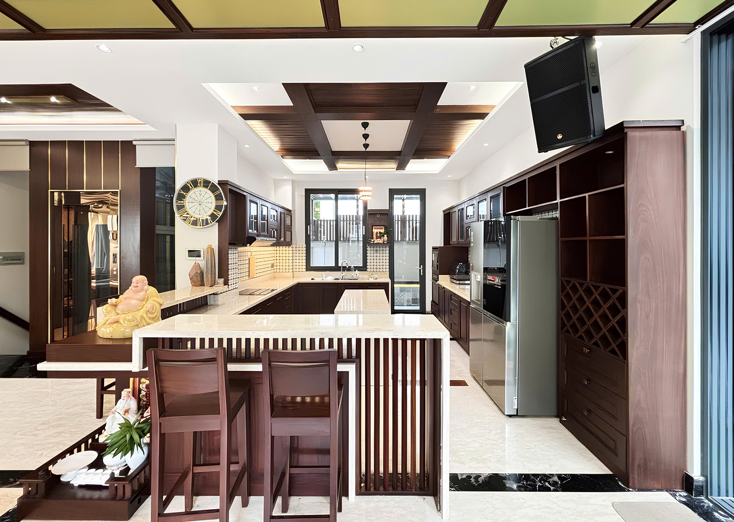 Cho thuê Nhà mặt tiền Phường Tân Phú, Quận 7, Diện tích 340m², Giá Thương lượng 7