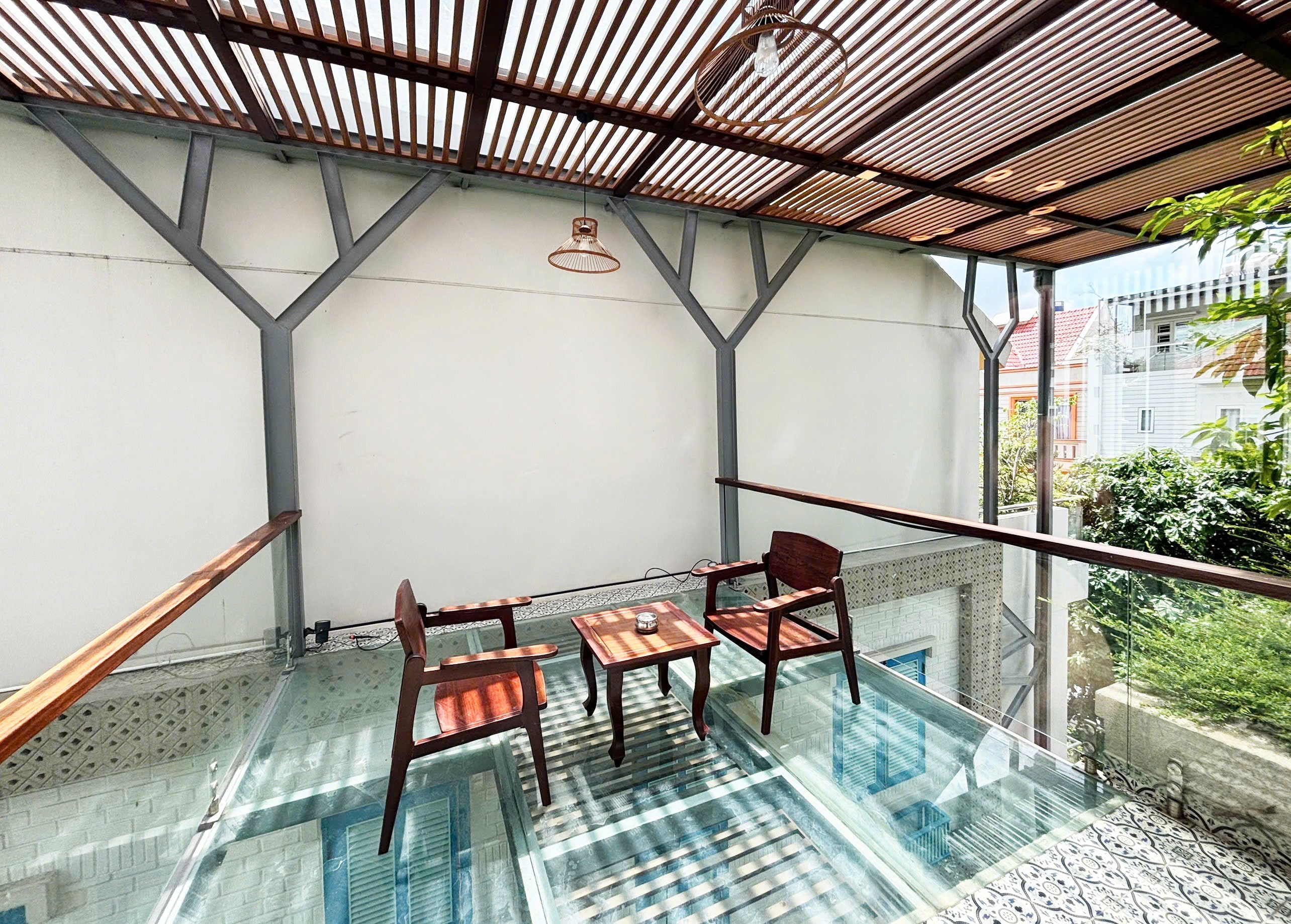 Cho thuê Nhà mặt tiền Phường Tân Phú, Quận 7, Diện tích 340m², Giá Thương lượng 14