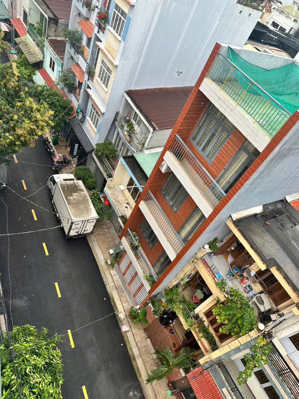 Nhà mặt tiền Nguyễn Trường Tộ, p Tân Thành dt 46,2 m2 3 lầu, 5pn, 5wc giá 9,6 tỷ 4