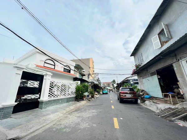 Cần bán Nhà mặt tiền Phường Tăng Nhơn Phú A, Quận 9, Diện tích 370m², Giá 40 Tỷ