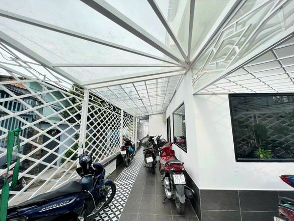 Cần bán Nhà mặt tiền Phường Tăng Nhơn Phú A, Quận 9, Diện tích 370m², Giá 40 Tỷ 3