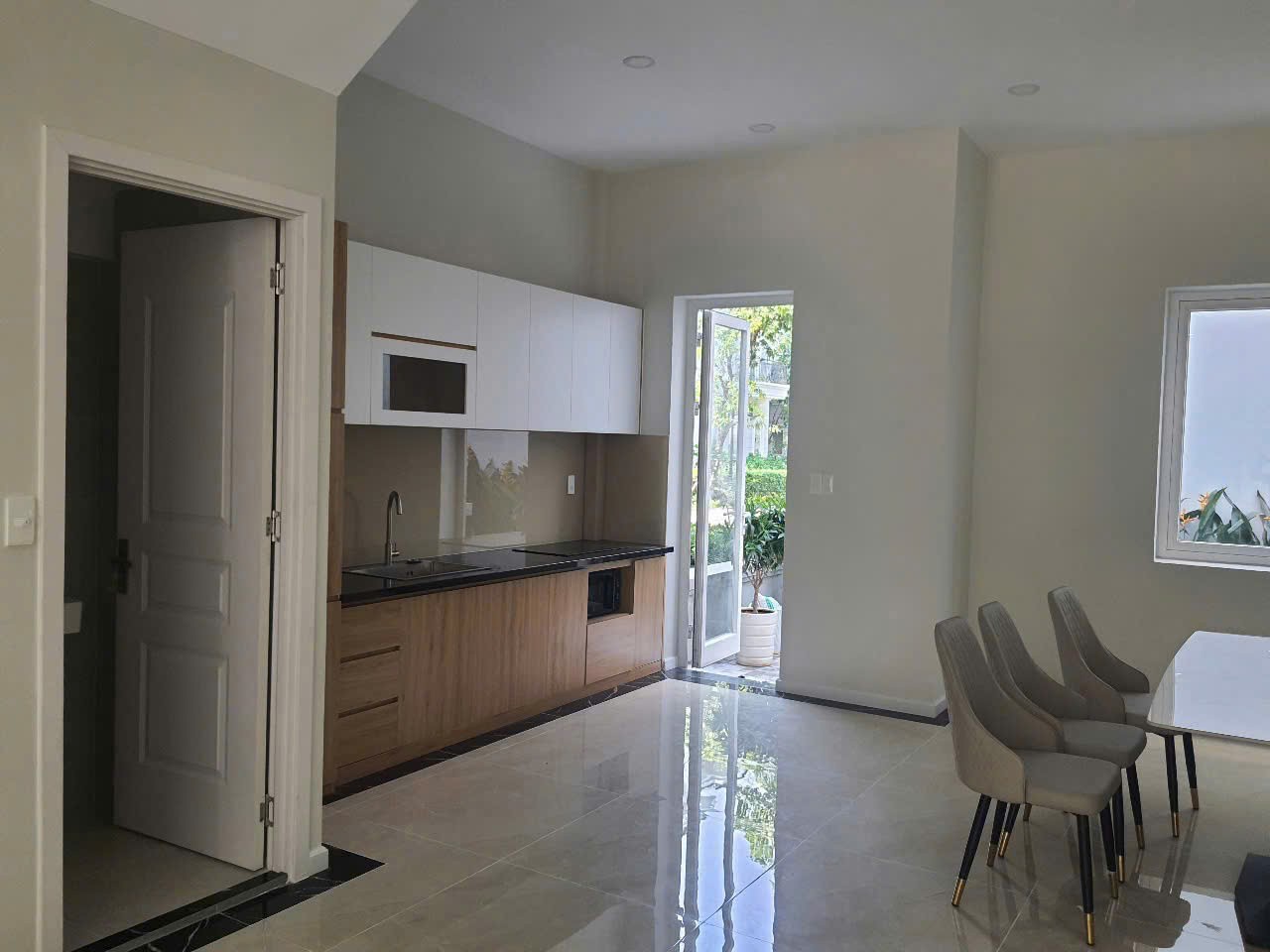 Cho thuê Nhà mặt tiền Phường Cát Lái, Quận 2, Diện tích 100m², Giá 25 Triệu/tháng 4