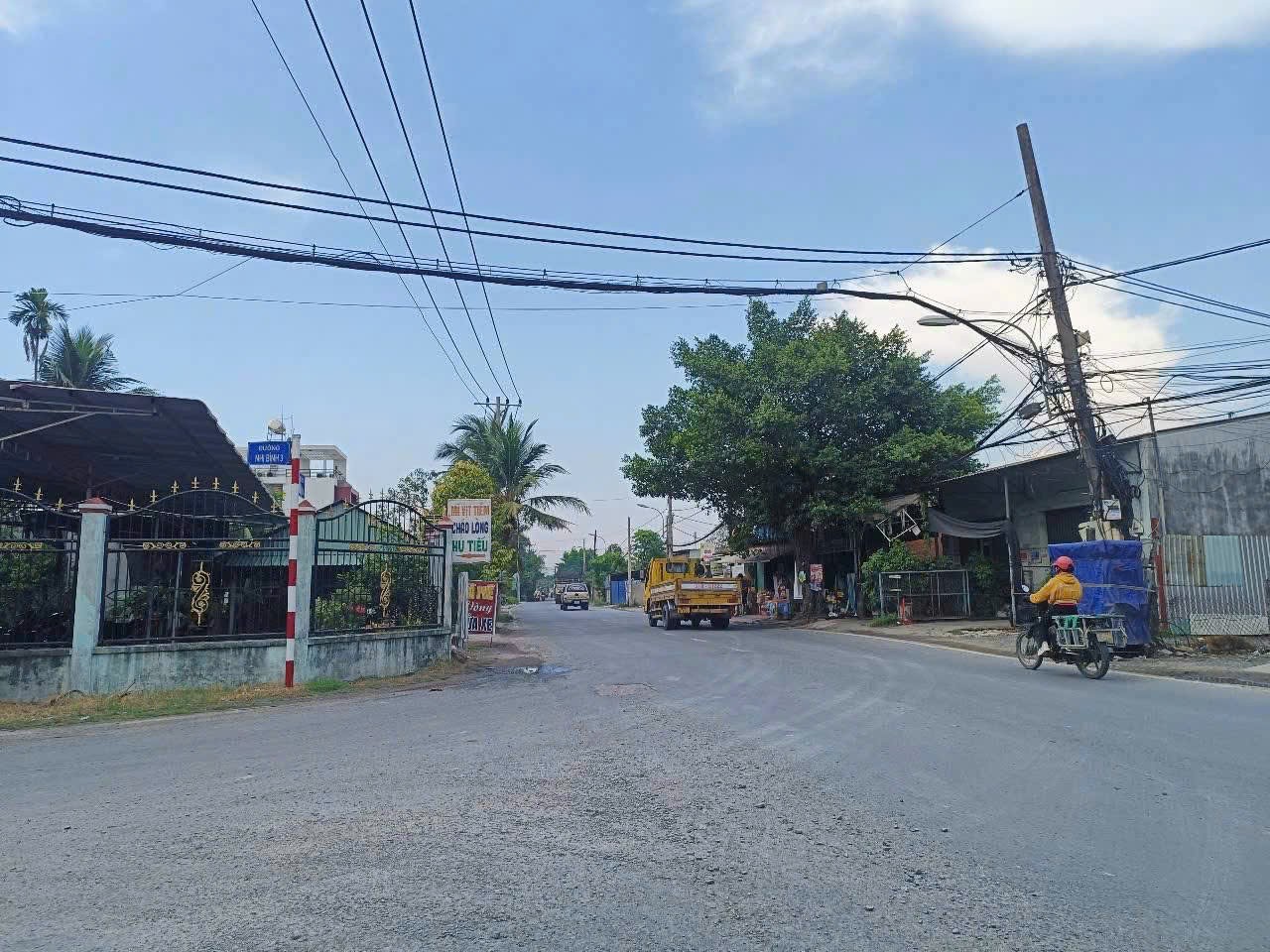 SIÊU PHẨM ĐẤT THƯƠNG MẠI – MẶT TIỀN BÙI CÔNG TRỪNG – ĐÔNG THẠNH, HÓC MÔN!