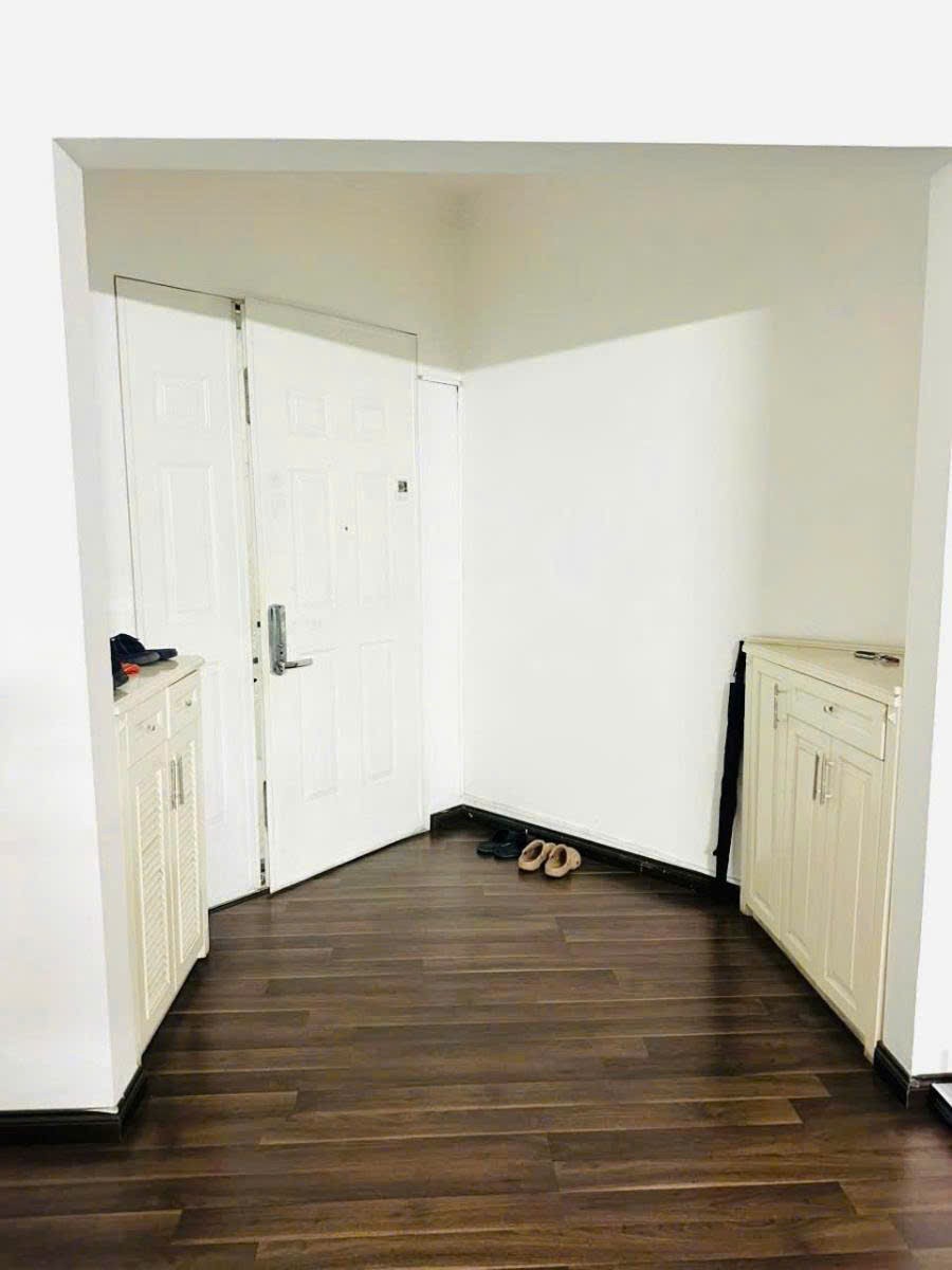 19.11.25.1 Bán căn hộ 4 PN 3WC sửa đẹp, DT 142m2 giá cực rẻ chỉ 10,5 tỷ khu ĐT Mỹ Đình Sông Đà 3