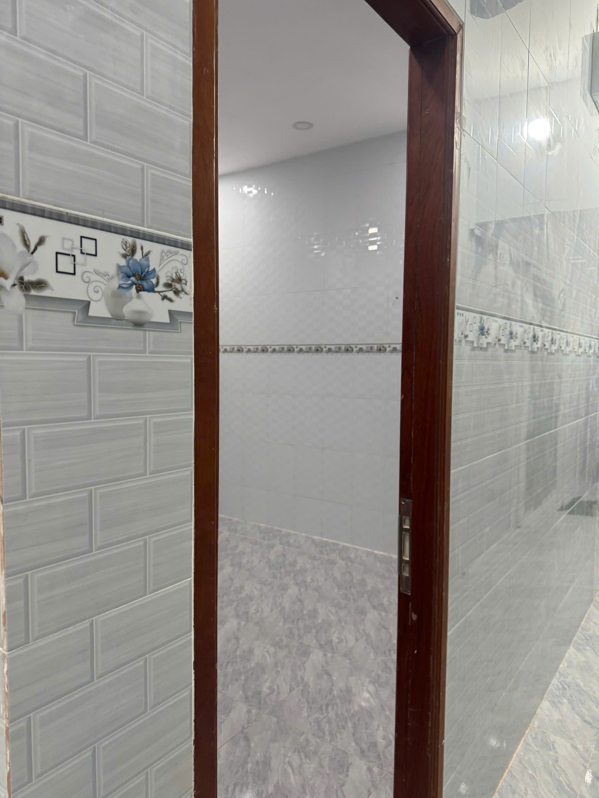 Cần bán Nhà mặt tiền Phường Linh Trung, Thủ Đức, Diện tích 100m², Giá 10.5 Tỷ 2