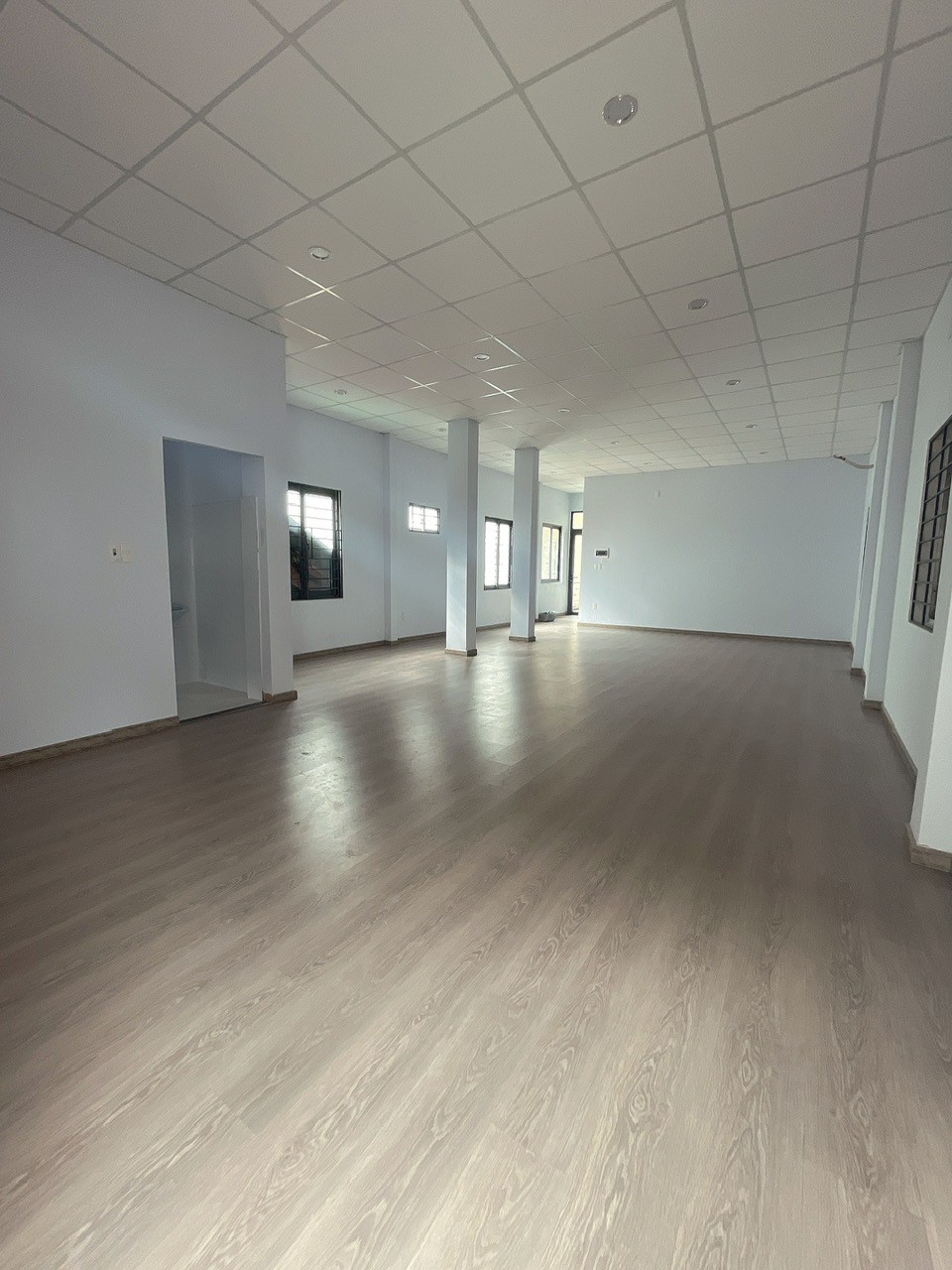 cho thuê văn phòng đường lý thường kiệt hải châu đà nẵng giá tốt diện tích 75 m2 3