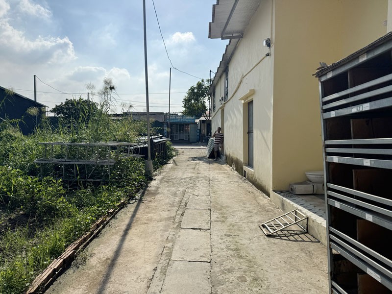 Chính chủ bán 77m2 đất thôn Yên Mỹ, Thuận An ( Dương Quang ). Cách 1 nhà ra đường liên xã