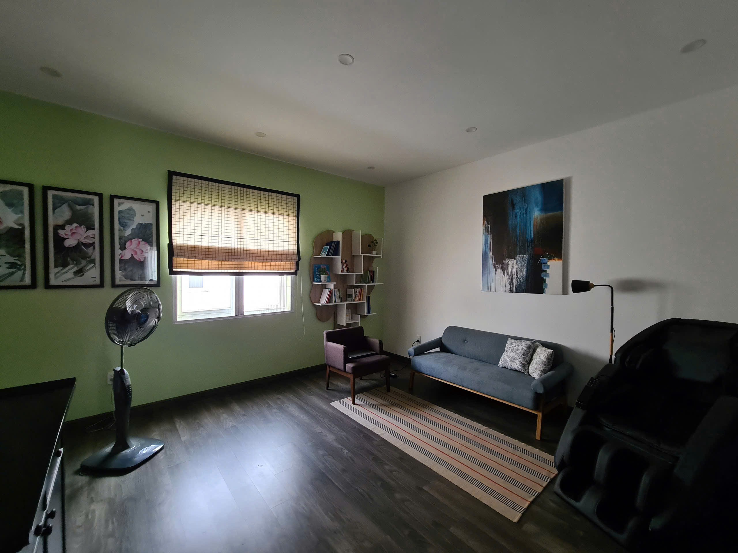 Cho thuê Nhà mặt tiền Quận 9, Hồ Chí Minh, Diện tích 100m², Giá Thương lượng 10