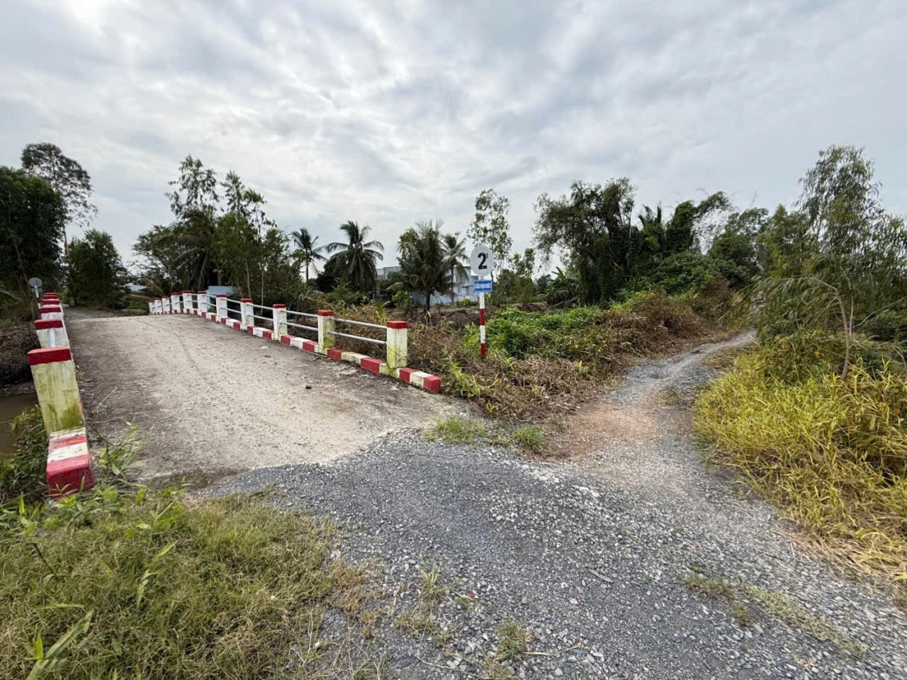 Bán đất vườn đường đá xanh xe 3 gác ,xã Tân Hòa, Bến lức dt 3000m2 giá 2,2 tỷ 2