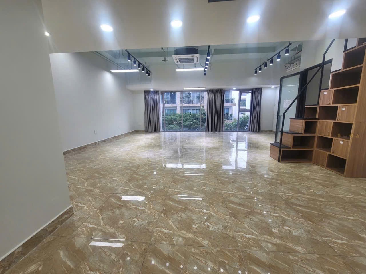 Cho thuê Nhà mặt tiền Phường Thủ Thiêm, Quận 2, Diện tích 264m², Giá 80 Triệu/tháng 4