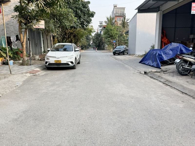 Đất Nở Hậu 120m2 Trâu Quỳ - Đường 11m Kèm Vỉa Hè - Khu Dân Cư Sầm Uất, Gần Trường/Chợ 3