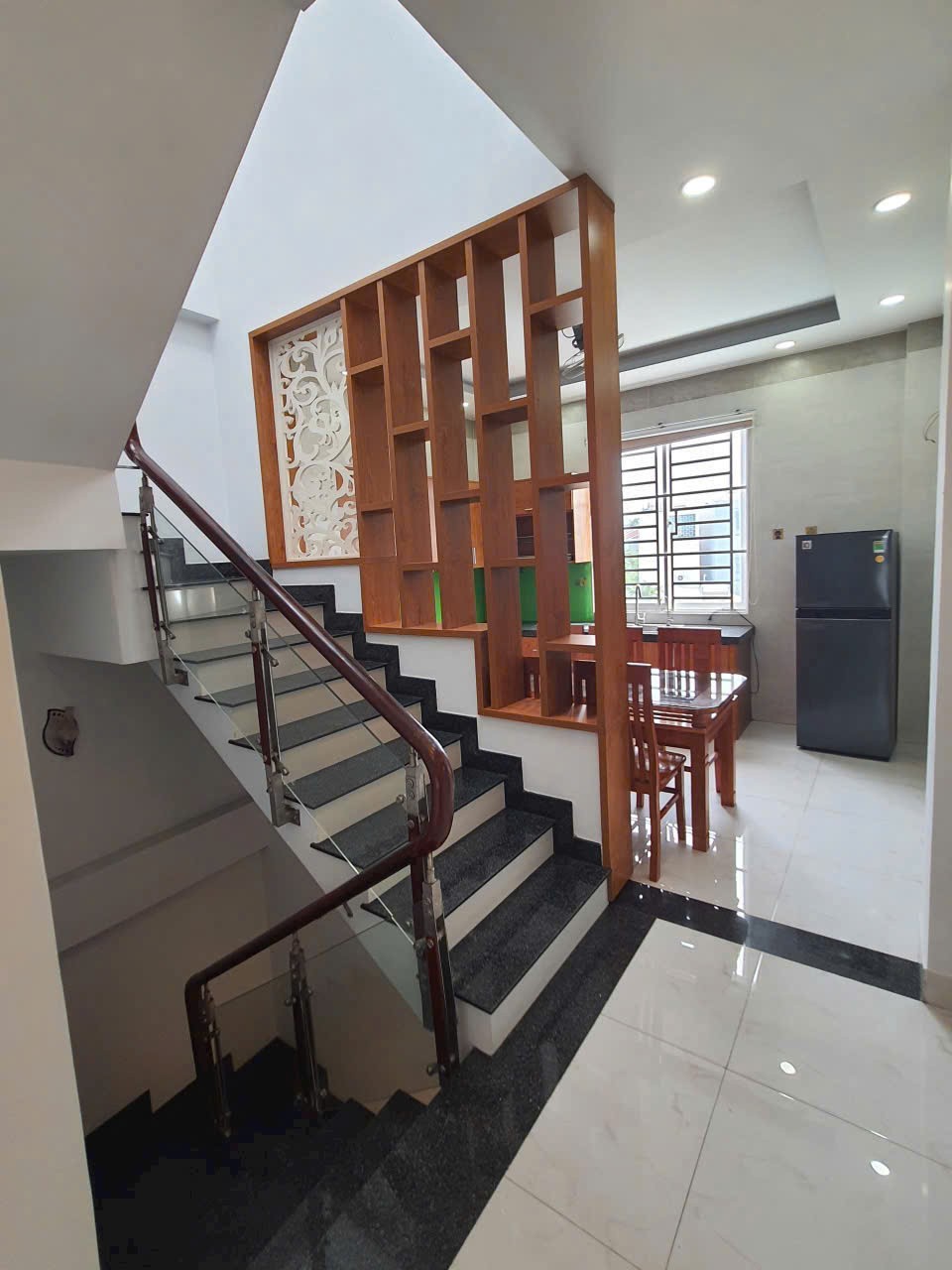 Bán nhà Full nội thất tại đường số 5 Phường Linh Xuân,Thủ Đức,LH 0909428959. 3