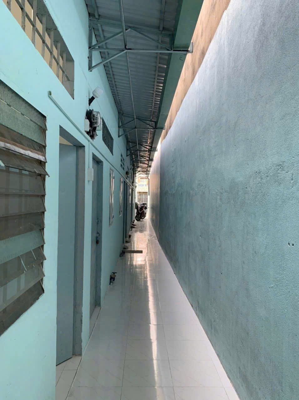 Cần bán Nhà mặt tiền Phường Hiệp Phú, Quận 9, Diện tích 143m², Giá 16 Tỷ 4