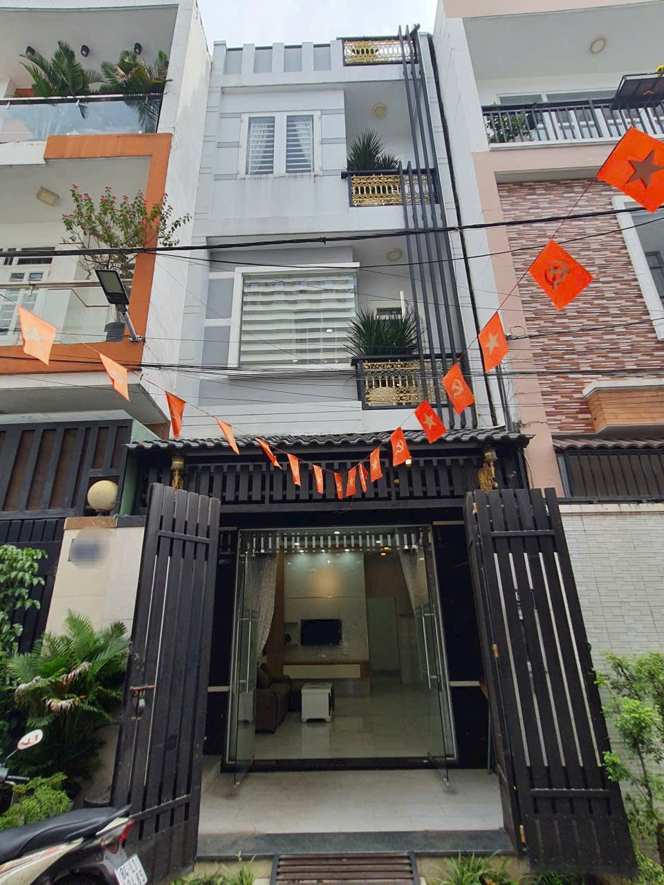 Bán nhà Full nội thất tại đường số 5 Phường Linh Xuân,Thủ Đức,LH 0909428959. 8