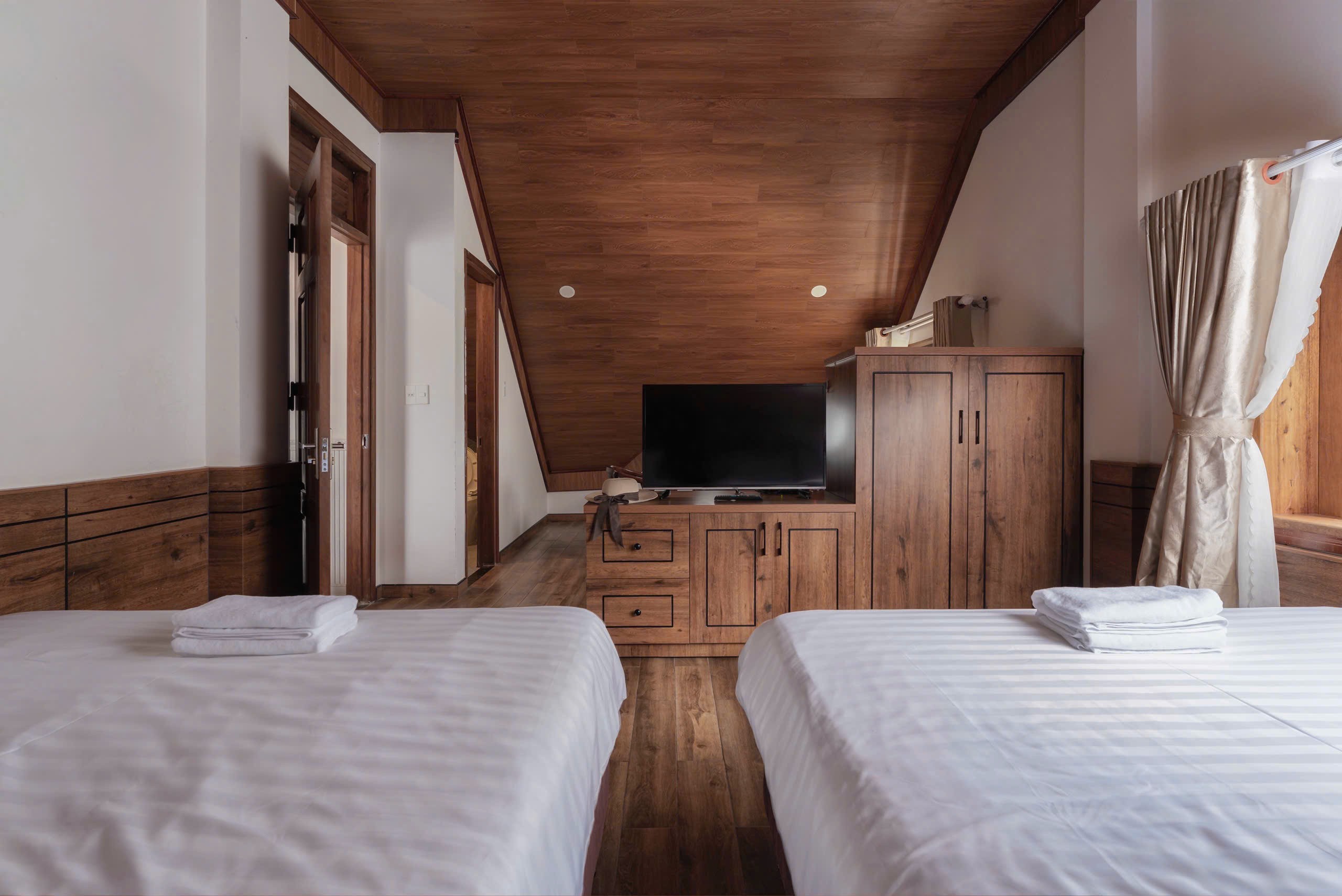 Cho thuê và sang villa 6 phòng đống đa phường 3 đà lạt 24tr 5