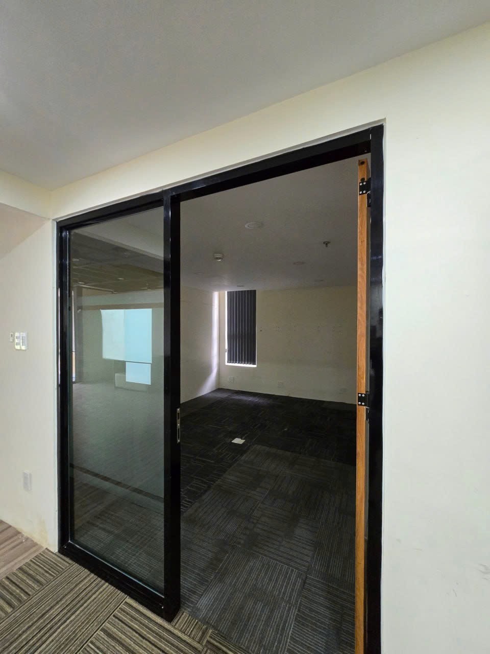 Cho thuê Văn phòng Phú Nhuận, Hồ Chí Minh, Diện tích 485m², Giá Thương lượng 10