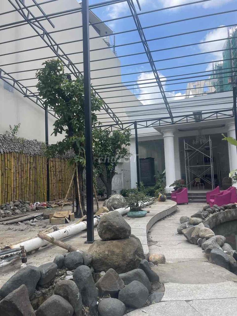 Cho thuê Mặt bằng Thủ Đức, Hồ Chí Minh, Diện tích 810m², Giá 70 Triệu/tháng