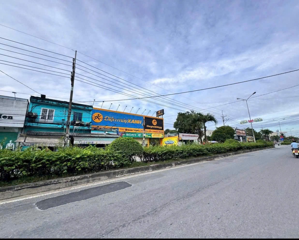 Bán đất thổ cư mặt tiền đường nhựa Út An, thị trấn Đức Hòa dt 120m2 giá 1,4 tỷ 3