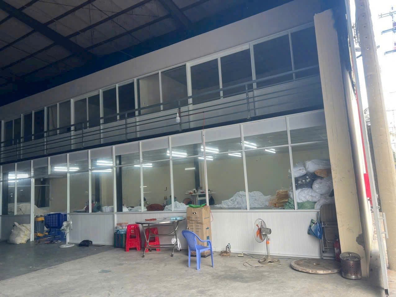 XƯỞNG 3.660M2 TRONG KCN TÂN THỚI HIỆP, QUẬN 12 – ĐƯỜNG CONTAINER - DT KHỦNG 2
