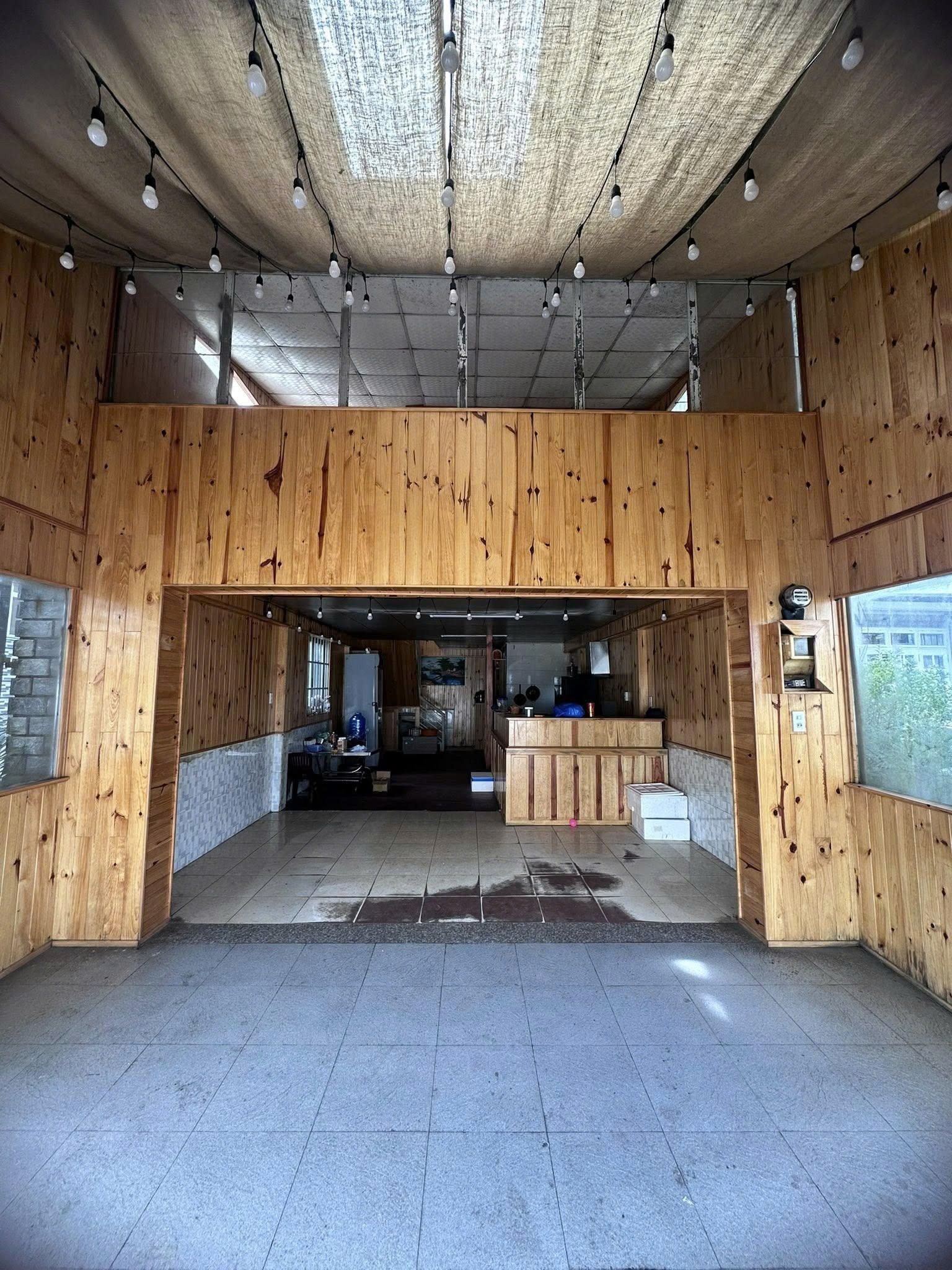 Cho thuê nhà nguyên căn. Mặt tiền đường Hùng vương. Phường 11, Đà Lạt. 2