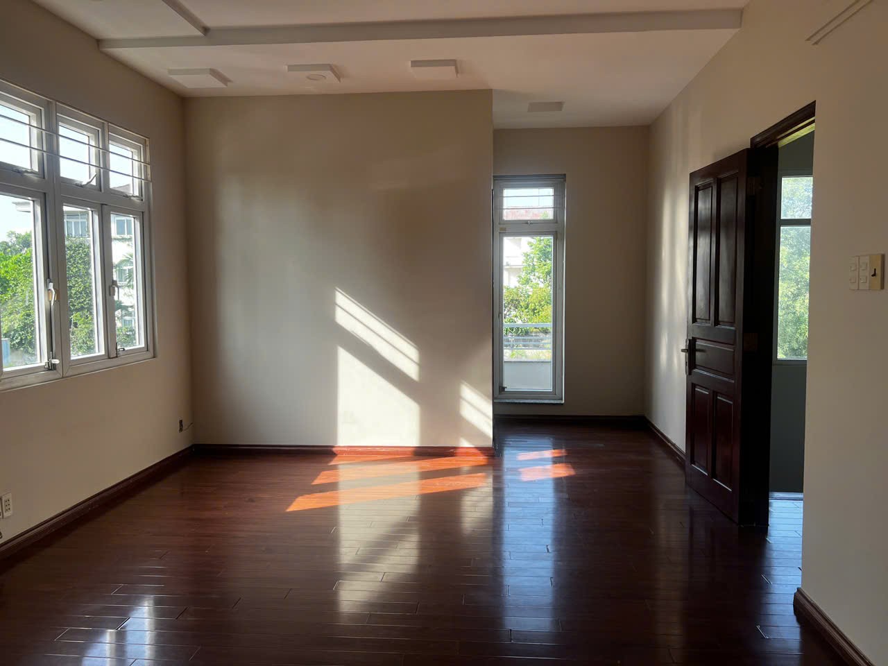 Cho thuê Biệt thự Phường Phú Hữu, Quận 9, Diện tích 360m², Giá 037 Triệu/tháng 20