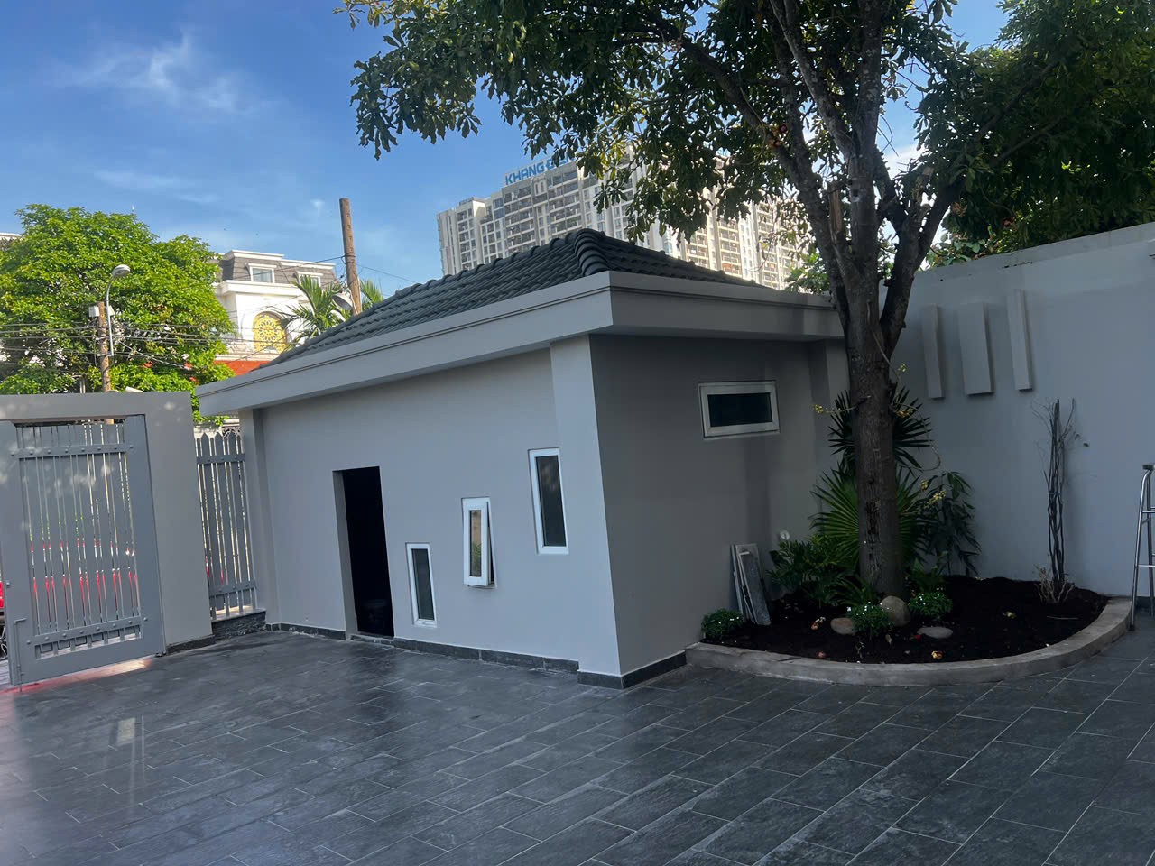 Cho thuê Biệt thự Phường Phú Hữu, Quận 9, Diện tích 360m², Giá 037 Triệu/tháng 6