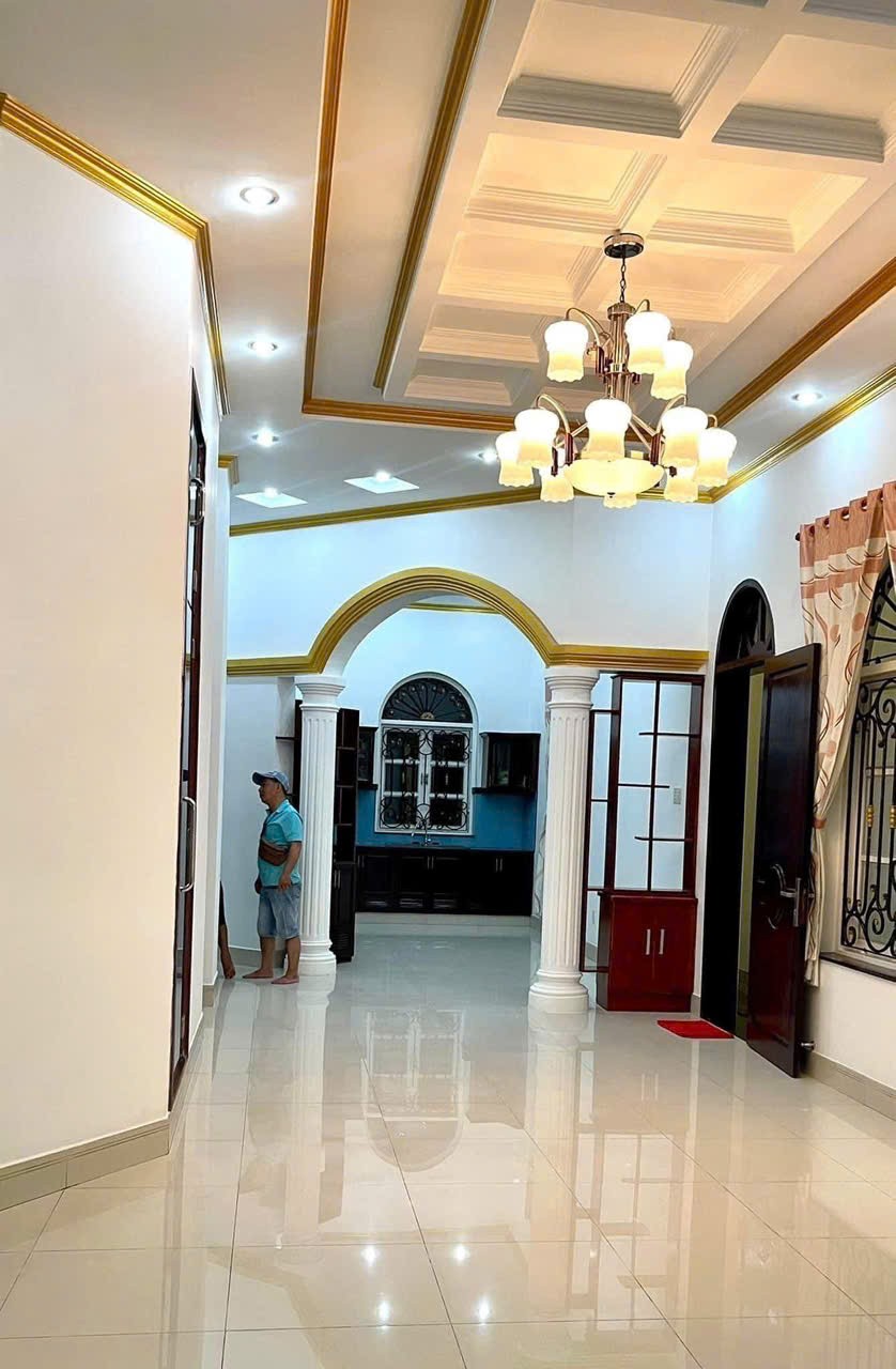 SIÊU PHẨM CÓ 1–0–2 TẠI HÓC MÔN BIỆT THỰ KIỂU MỸ – TÀI SẢN KHỦNG – MẶT TIỀN BÙI VĂN NGỮ 5