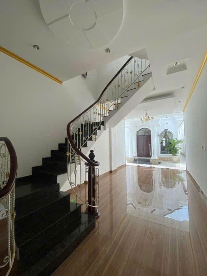 SIÊU PHẨM CÓ 1–0–2 TẠI HÓC MÔN BIỆT THỰ KIỂU MỸ – TÀI SẢN KHỦNG – MẶT TIỀN BÙI VĂN NGỮ 3