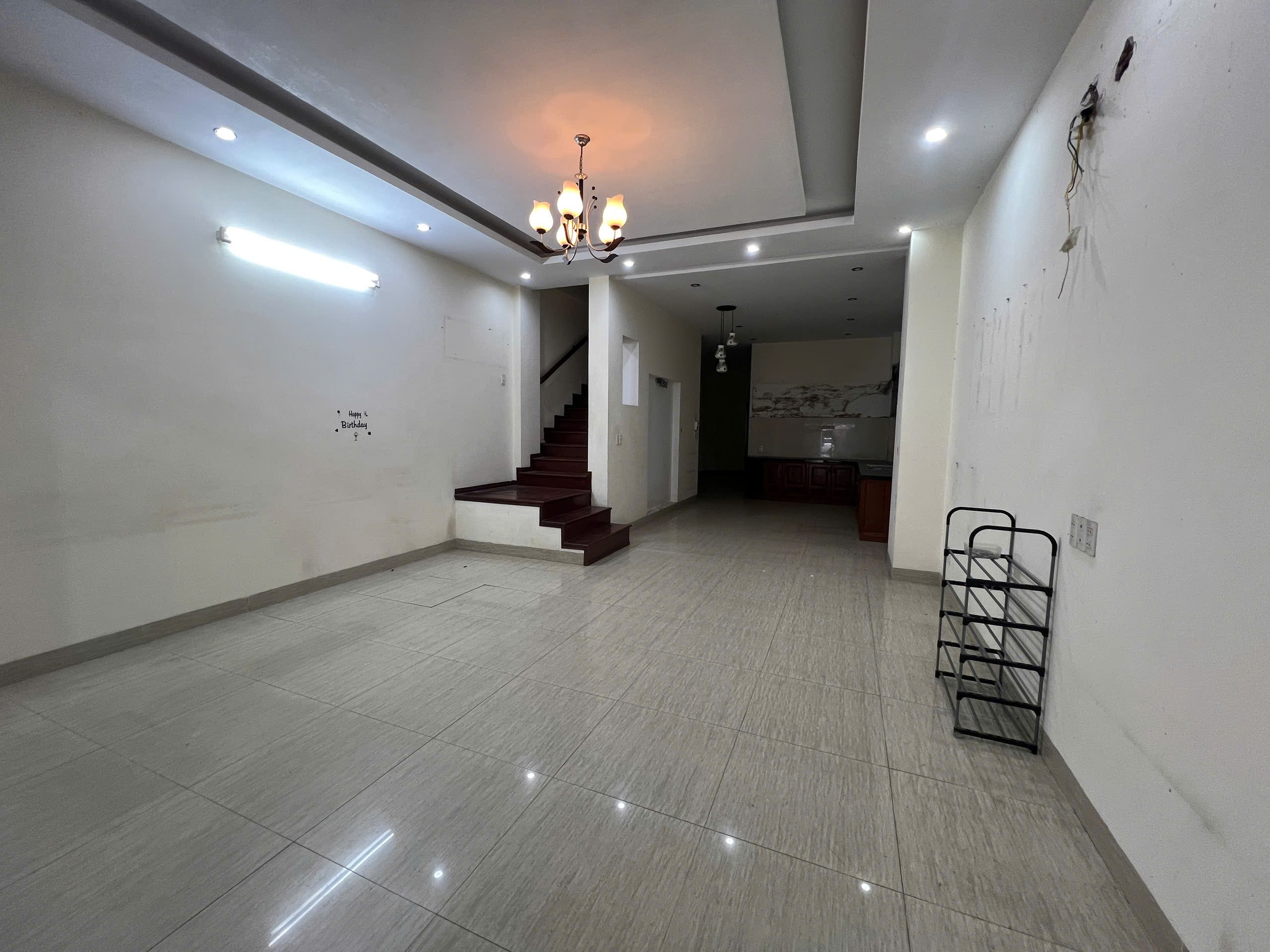 cho thuê nhà đường 30 tháng 4 đà nẵng mặt tiền nguyên căn chính chủ dt 165 m2 2