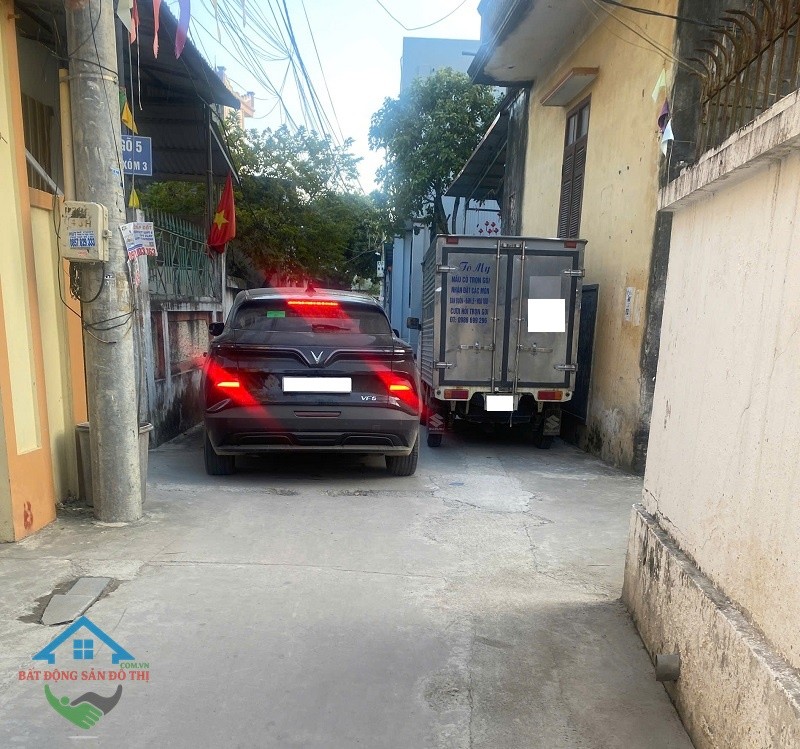 Bán đất Úc Lý Thanh Văn Thanh Oai, Lô góc 3 thoáng 42m2, ô tô tránh, Gần SVĐ Olympic 2