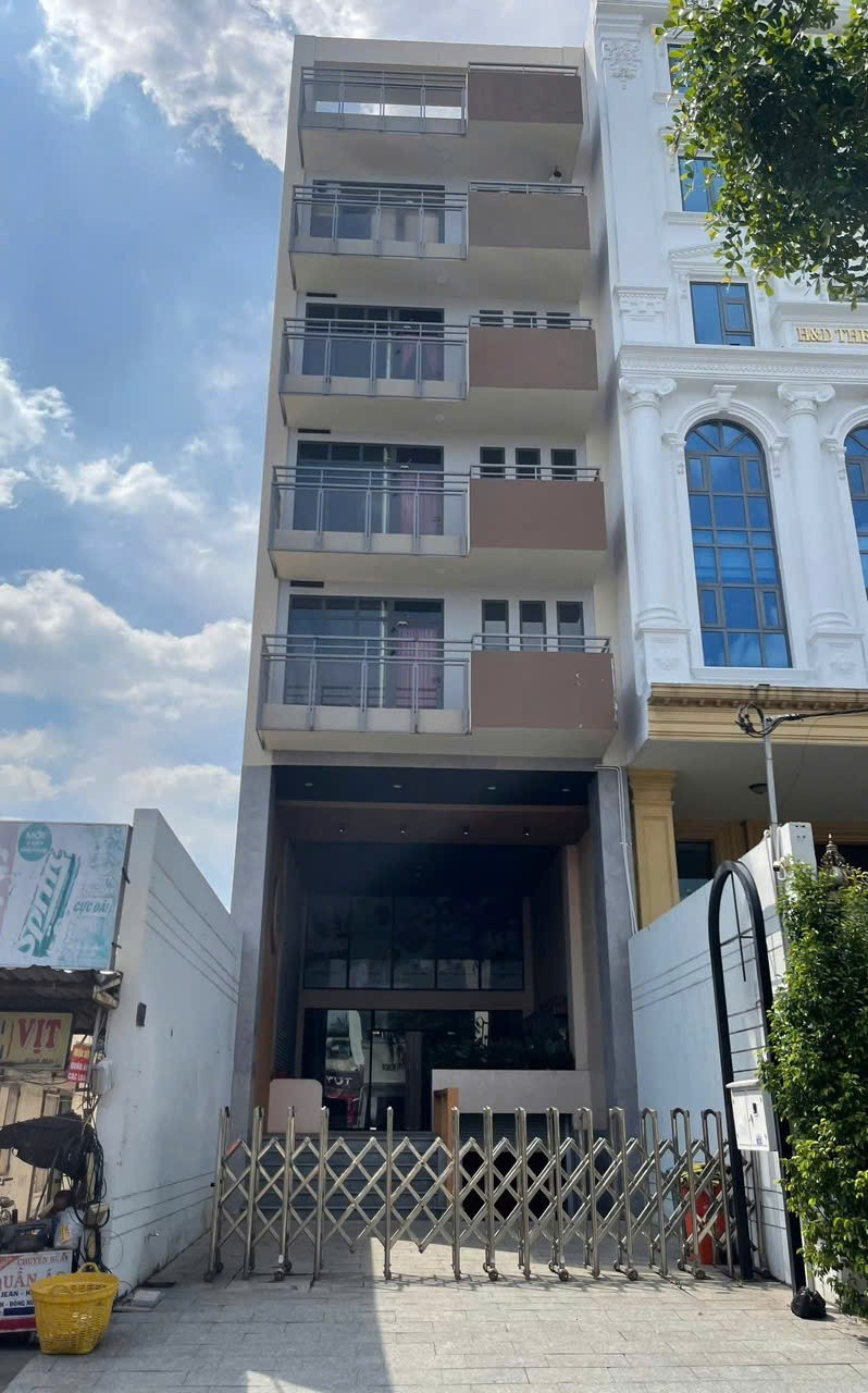 Cho thuê Nhà mặt tiền Quận 2, Hồ Chí Minh, Diện tích 250m², Giá 200 Triệu/tháng 3