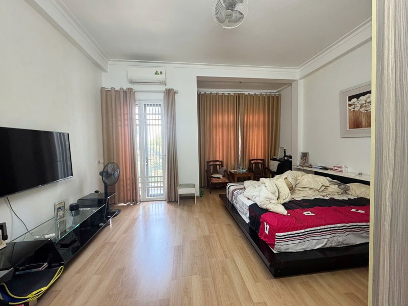 Bán 75m2 nhà 5 tầng khu đấu giá Giang Biên, Phúc Lợi - Sát Trường Học, Chợ - Thích Hợp VP