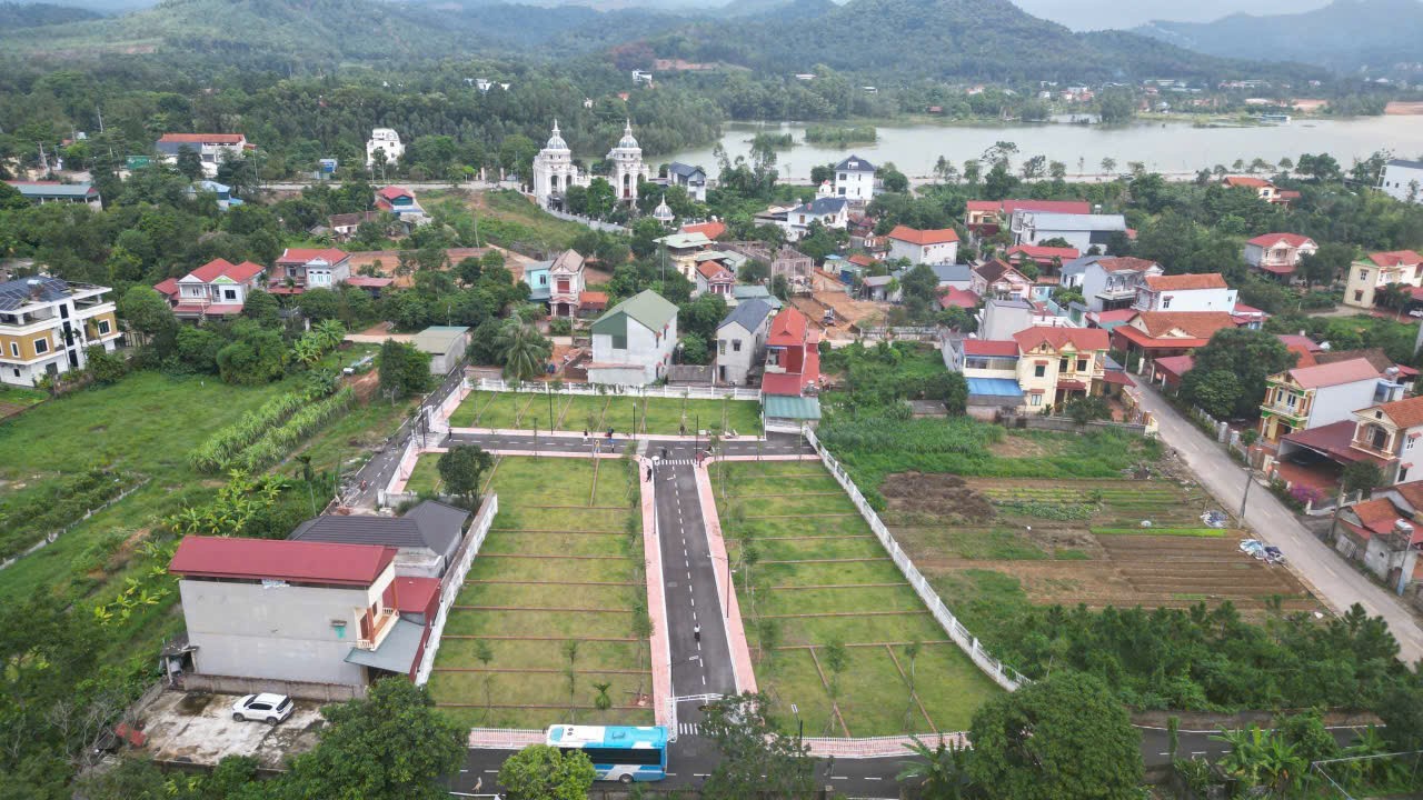 ĐẤT THÀNH PHỐ PHÚC YÊN NHỈNH 1 TỶ 70M - TIỀM NĂNG TĂNG GIÁ MANH 4