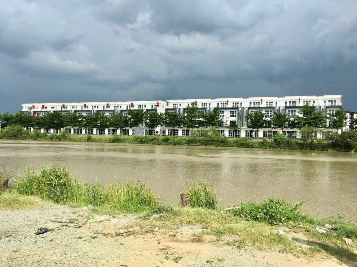 Cần bán Đất Phường Long Trường, Quận 9, Diện tích 713m², Giá 035 Tỷ 2