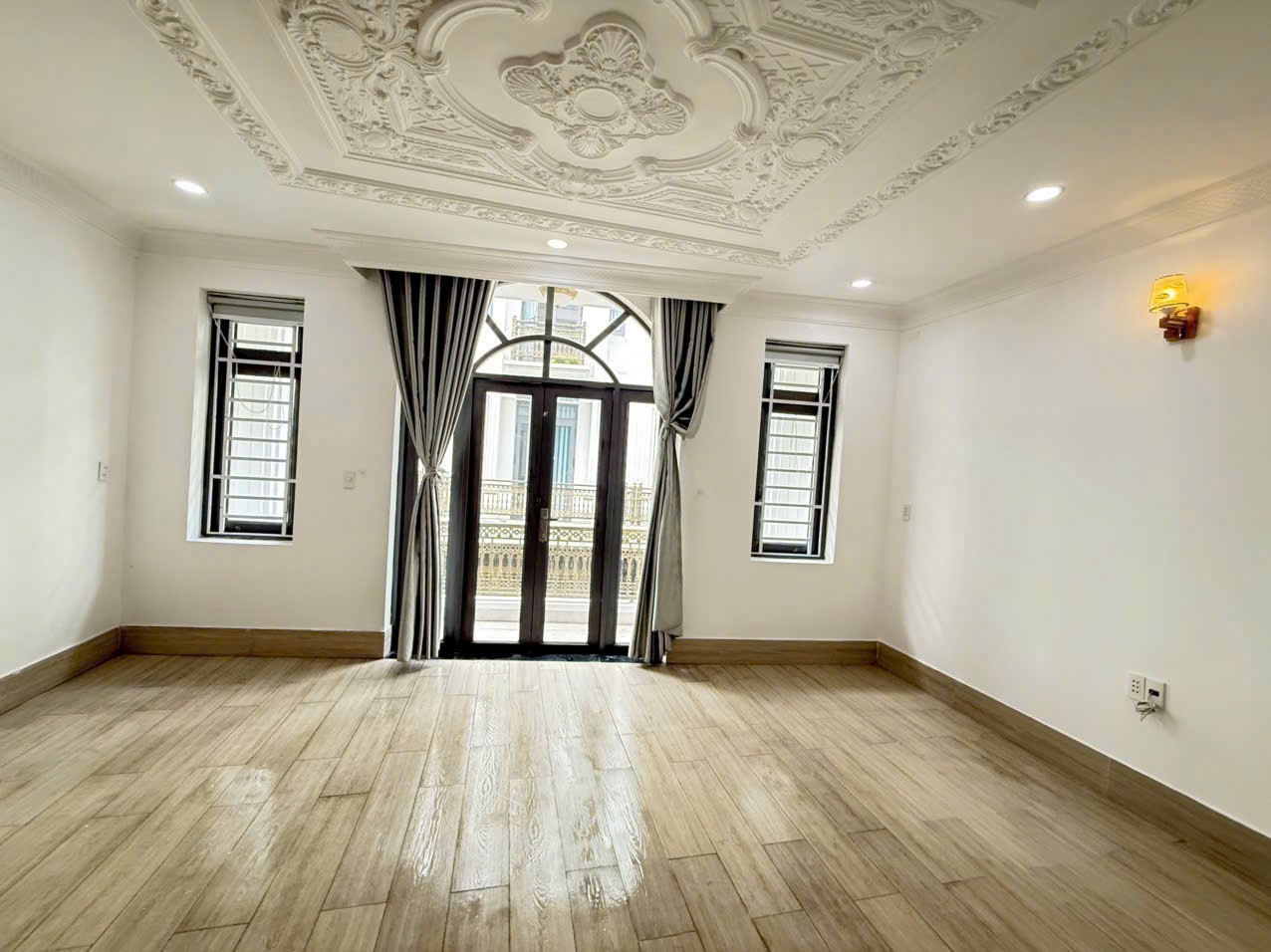 Siêu phẩm nhà hẻm Liên Khu 4-5 dt 54m2, 4 lầu , 4pn , 5wc giá 5,35 tỷ 8