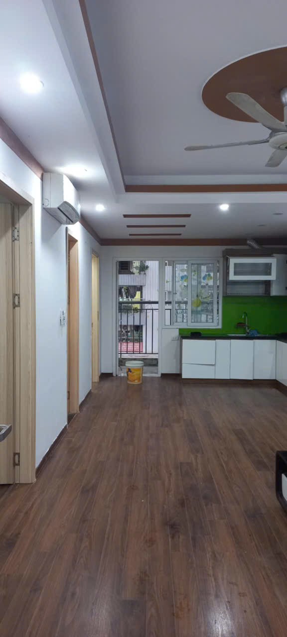 Chính chủ bán căn hộ chung cư tầng thấp giá tốt tại Thanh Hà-Hà Đông.