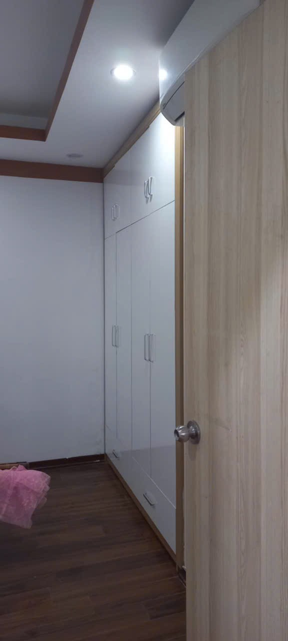 Chính chủ bán căn hộ chung cư tầng thấp giá tốt tại Thanh Hà-Hà Đông. 2