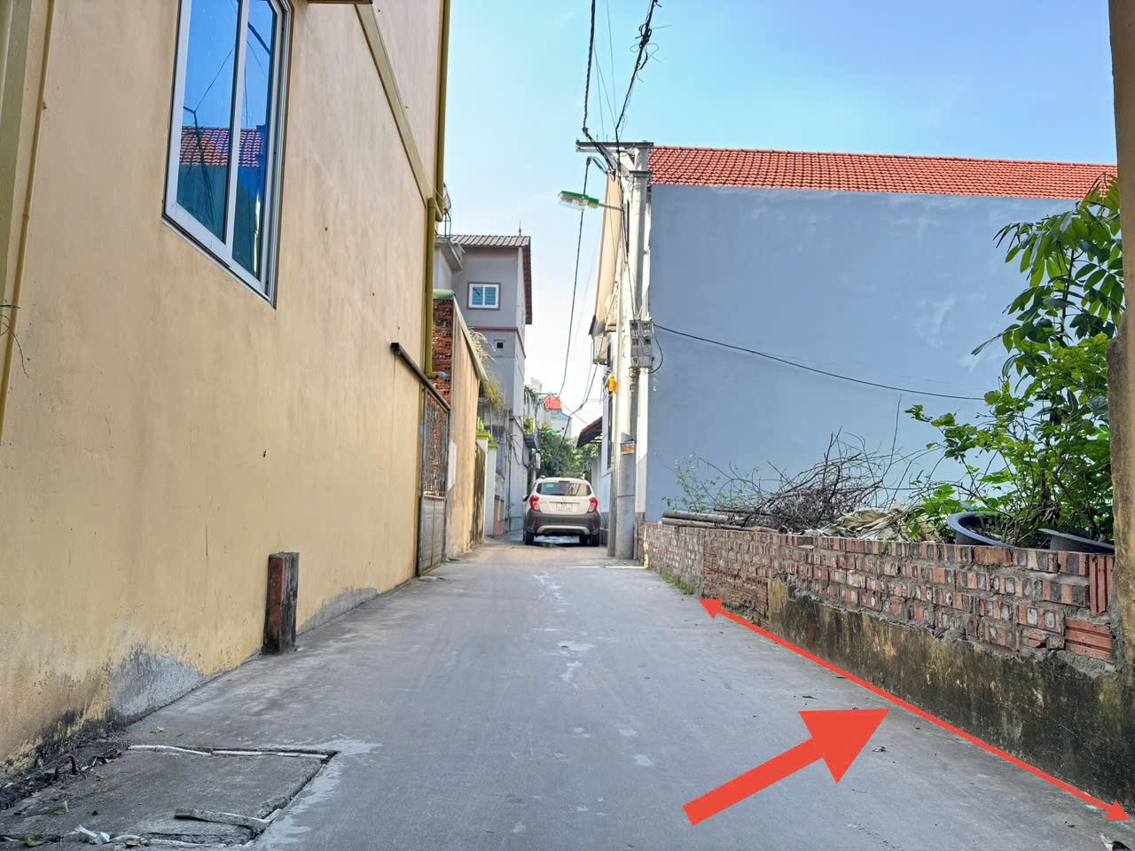 Bán đất thôn Chi Đông 2, xã Quang Minh. Đất vuông vắn, oto đỗ. Thoáng 2 mặt trước – sau