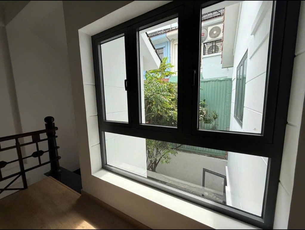 Cho thuê Nhà mặt tiền Quận 9, Hồ Chí Minh, Diện tích 160m², Giá 22 Triệu/tháng 2