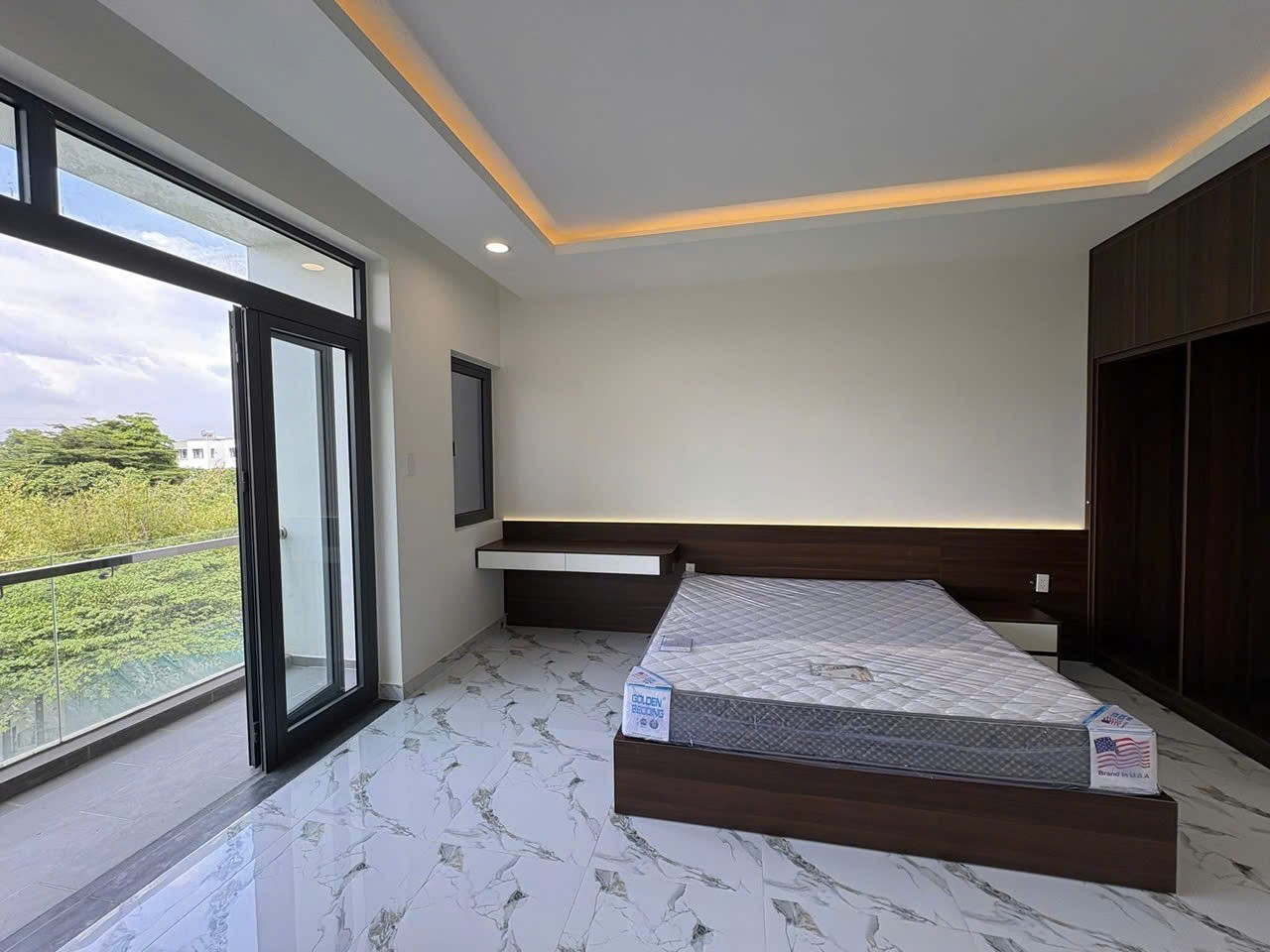 Cho thuê Nhà mặt tiền Phường Cát Lái, Quận 2, Diện tích 400m², Giá Thương lượng 3