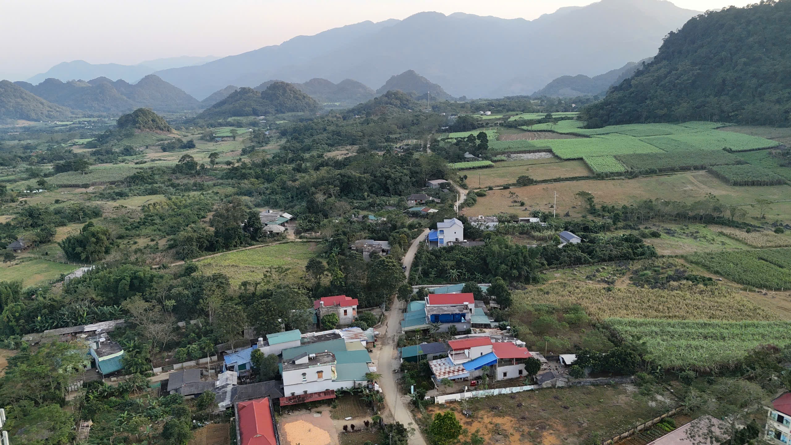 Cần bán Đất đường Quốc Lộ 12B, Xã Tú Sơn, Diện tích 3264m², Giá Thương lượng 5