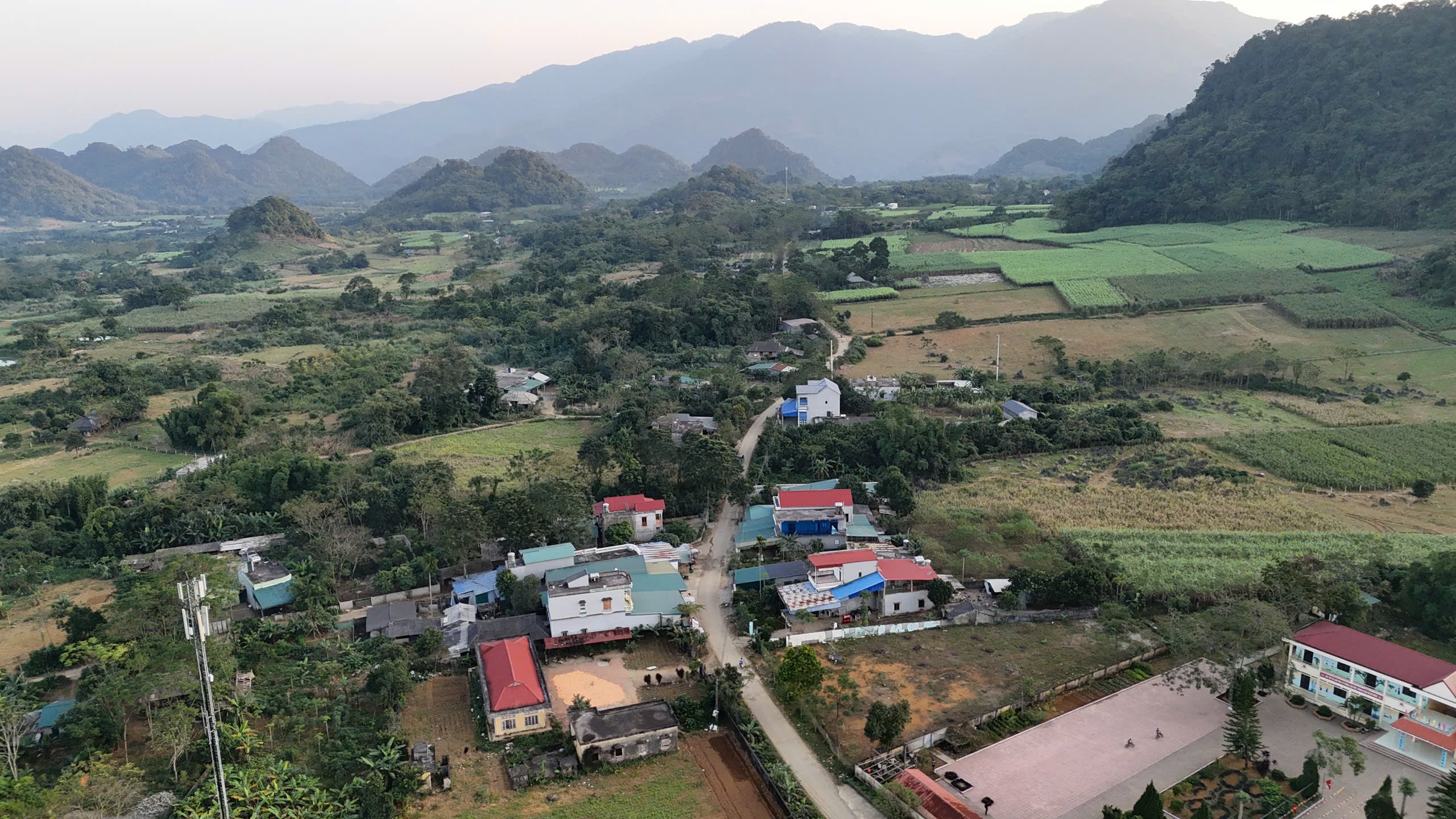 Cần bán Đất đường Quốc Lộ 12B, Xã Tú Sơn, Diện tích 3264m², Giá Thương lượng 6