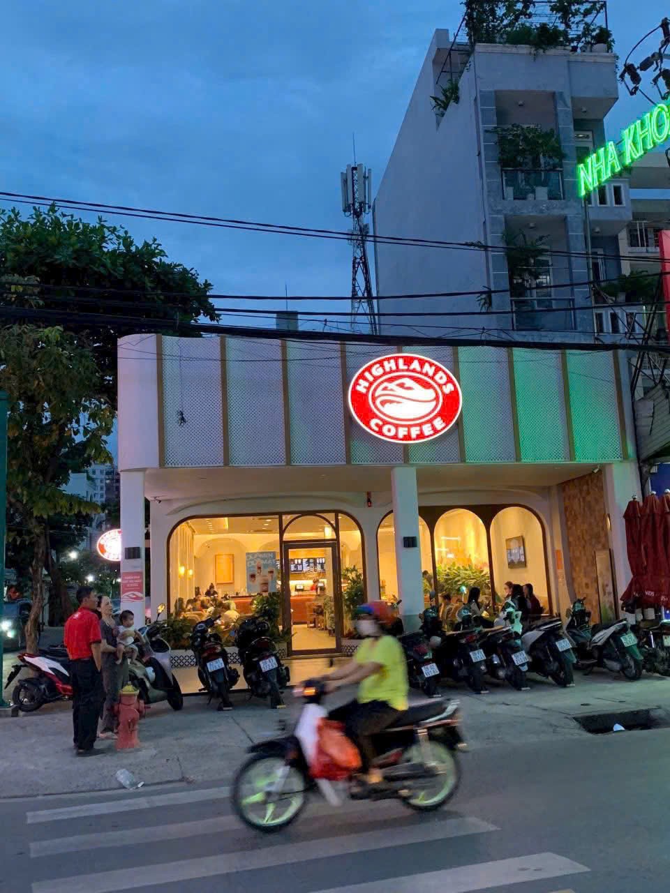 Cần bán Nhà mặt tiền Quận 9, Hồ Chí Minh, Diện tích 100m², Giá 67 Tỷ 3