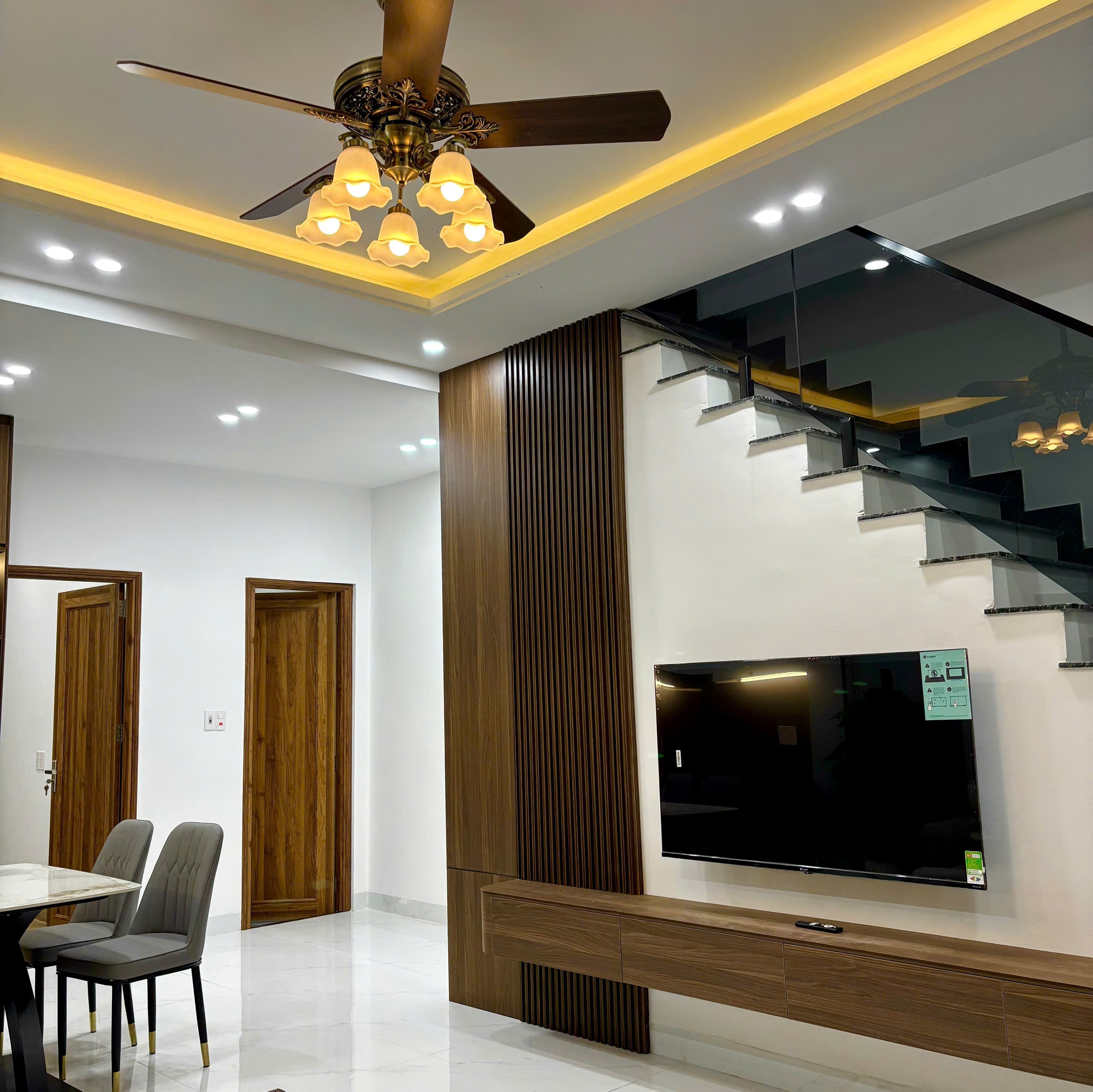 BÁN NHÀ 2 TẦNG FULL NỘI THẤT KIỆT TRẦN ĐÌNH TRI, HOÀ MINH , ĐÀ NẴNG 10