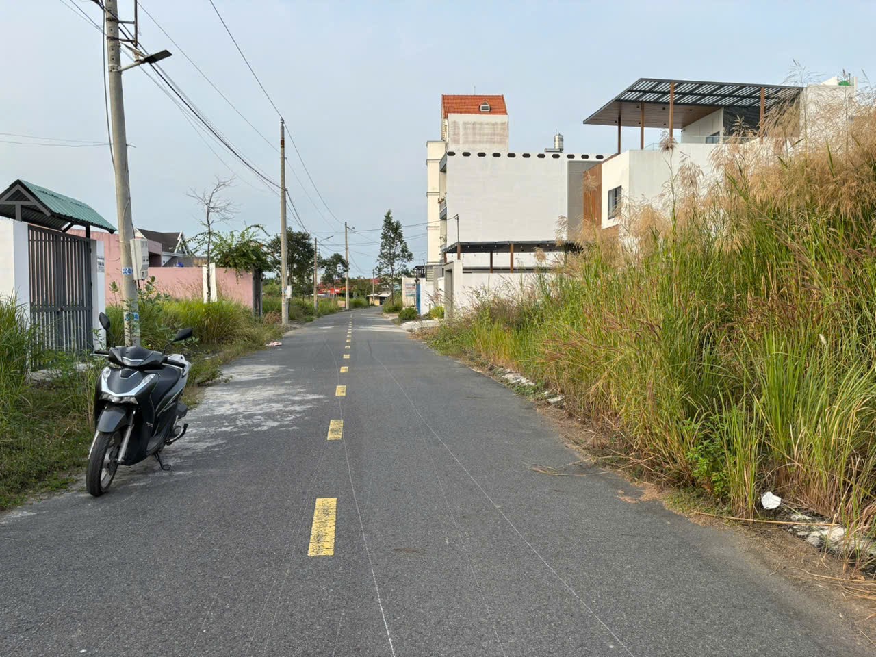 Trục chính đs 1 kdc Nam Phong Ecotown 94m2 hàng bao rẻ đầu tư 950tr 2